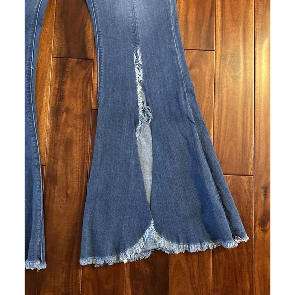 Eva Longoria Flare Distressed Slit Women’s Blue Denim Jeans Size 12 - Picture 2 of 16